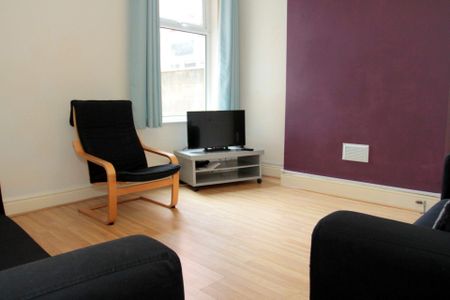 Harrow Road (4 bed) - Photo 4