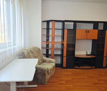 DE INCHIRIAT apartament cu o camera, 37mp, zona Liberty Park, 350 euro - Fotografie 1