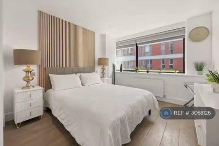 2 bedroom flat to rent - Photo 4