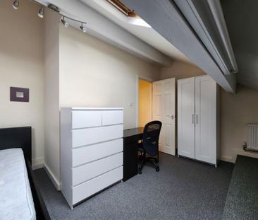 2 bedroom terraced house to rent - Photo 6