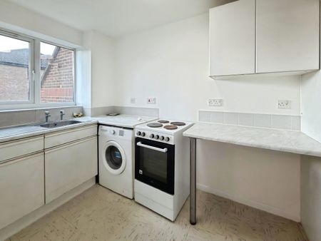 Wingrove Drive, Wingrove Drive, Purfleet-On-Thames, RM19 - Photo 5