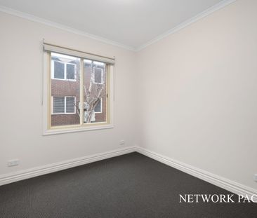 Experience the Best of Windsor - Modern 2 Bed, 2 Bath Apartment Nea... - Photo 1