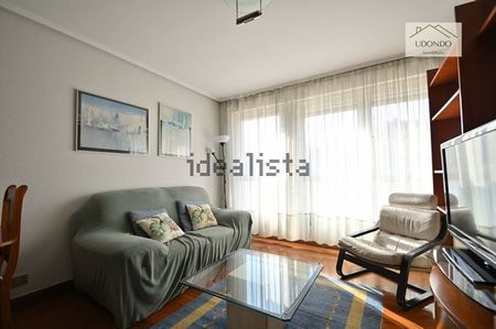 Alquiler de piso en Calle Estartetxe - Photo 3