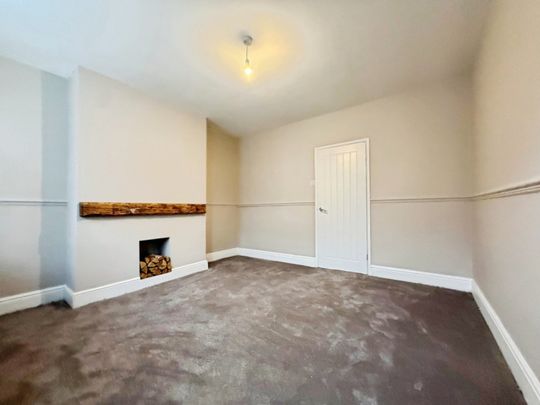 2 bedroom House To Let - Photo 1