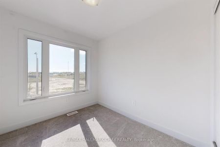 For Lease - 37 Turnberry Lane, Barrie, Ontario - Photo 4