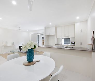 35 Holyoak Avenue, Oonoonba - Photo 1