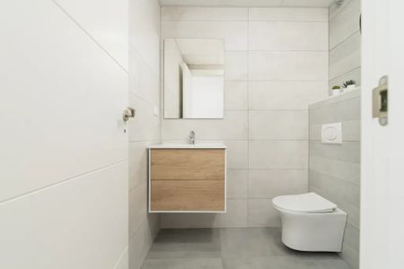 Calle Cristo de la Epidemia, Málaga, Andalusia 29013 - Photo 5