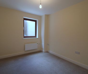 Abbott Road, Bournemouth, Dorset - Photo 2