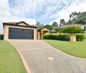 SPACIOUS & MODERN 4-BEDROOM HOME WITH OUTDOOR ENTERTAINMENT SPACE A... - Photo 1