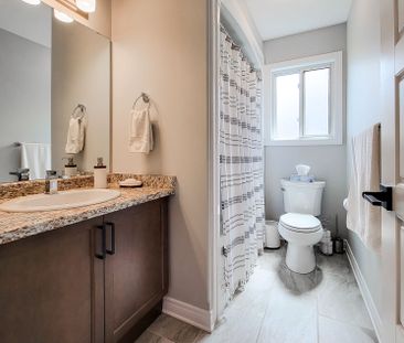 For Lease - 28 Spring Crest Way, Thorold, Ontario - Photo 2