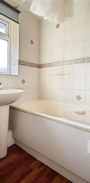 2 bedroom house to rent Birch Road, Hethersett, Norwich, Norfolk, NR9 - Photo 1