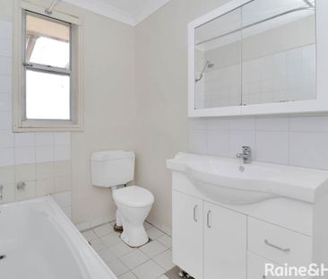 35 Bougainville Road, Lethbridge Park, NSW 2770 - Photo 5