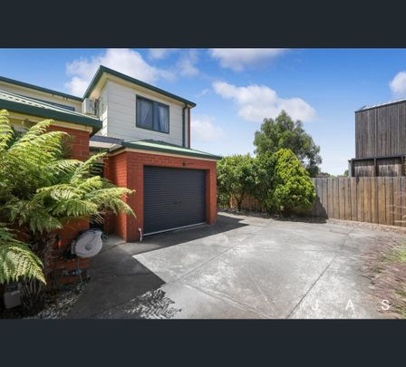 1/178 Blackshaws Road, South Kingsville, Vic 3015 - Photo 1