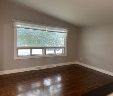 Maison de plain-pied à louer - Longueuil (Greenfield Park) - Photo 2