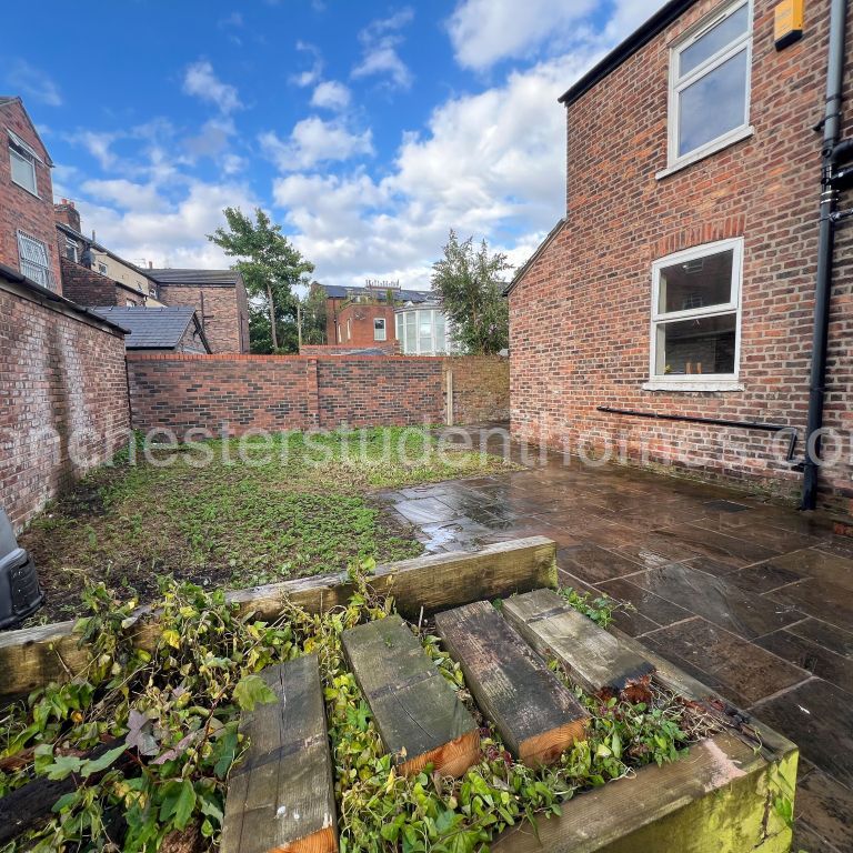 Birch Grove, Manchester, M14 5JX - Photo 1