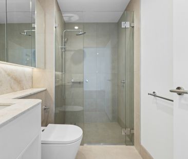 Modern Living with Private Courtyard in Babylon Rouse Hill - Photo 3
