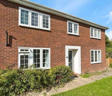 Manor Close, Bracknell, RG42 - Photo 4