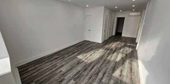 2 CH - 1 SDB - Montréal - $2,100 /mo - Photo 2