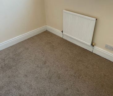 2 Bedroom HOUSE, Chester - Photo 4