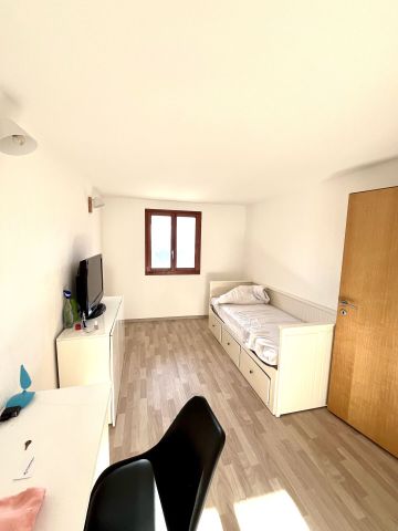 4.5-room duplex apartment for rent - Photo 4