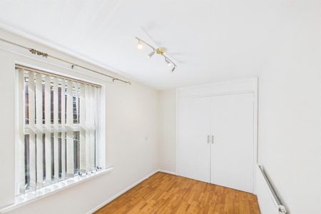 11 Somerset Street, Ormeau Road, Belfast, BT7 2GS - Photo 4