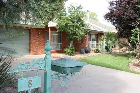 SOUGHT AFTER COURT LOCATION - 4 BEDROOMS AND 2 BATHROOMS, COROWA - Photo 2
