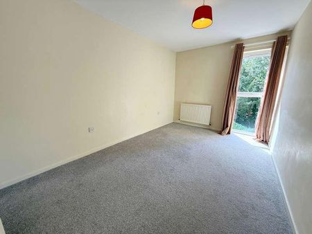 Albert Court, Stoneygate Road, Leicester, Leicestershire, LE2 - Photo 3