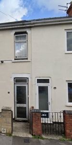 2 bedroom end of terrace house to rent - Photo 4