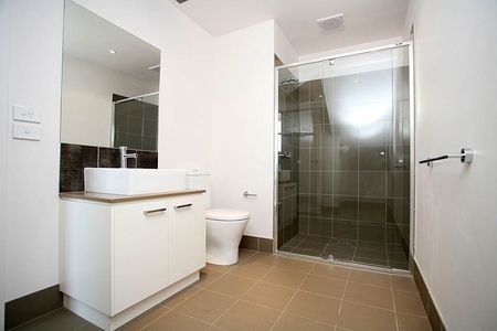 B3/460 Victoria Street, Brunswick VIC 3056 - Photo 5