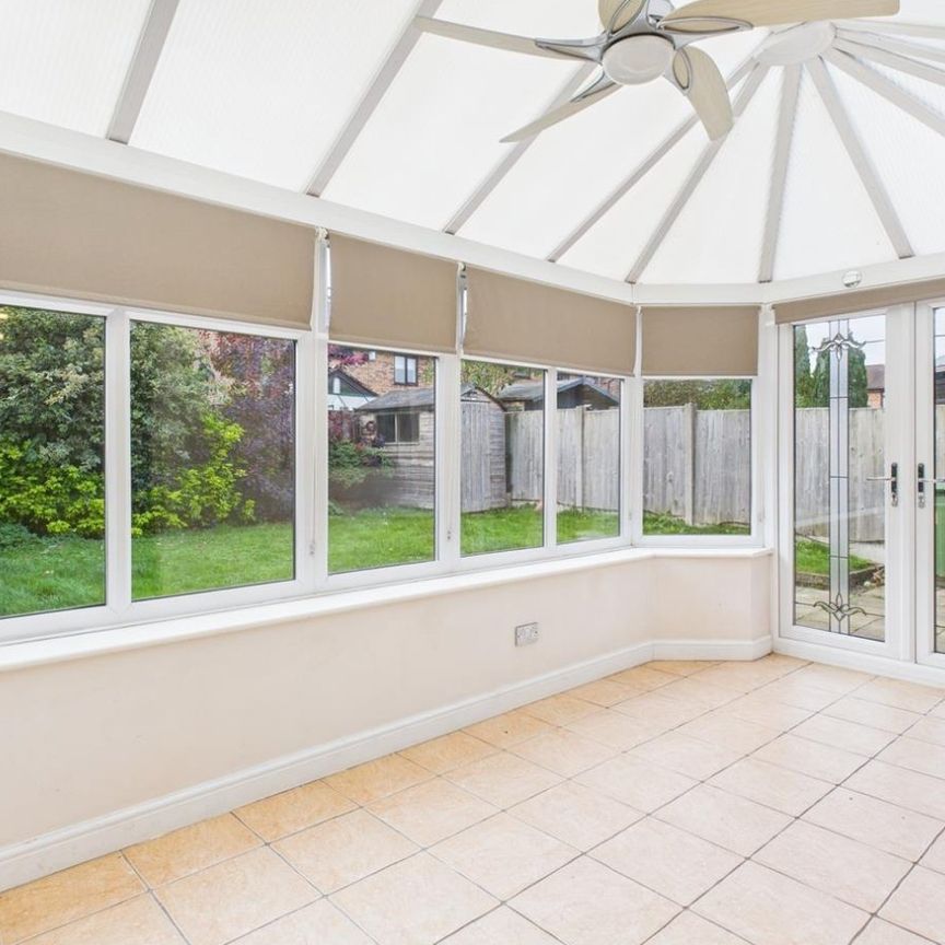 Pepper Street, Appleton Thorn, Warrington - Photo 1