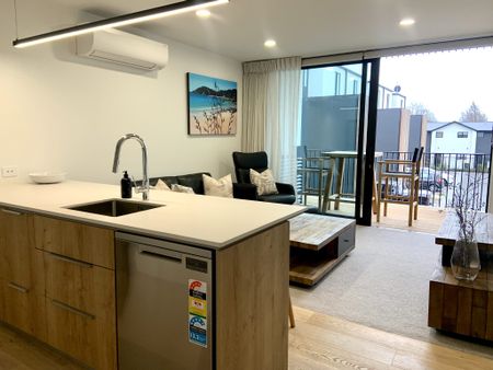 City Centre, 2 bedrooms - Photo 2