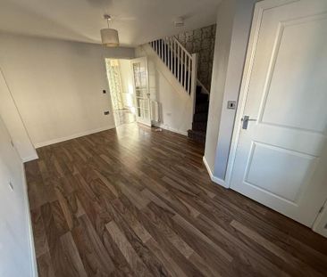 3 bedroom end of terrace house to rent - Photo 1