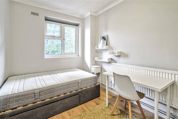 Blair House, Stockwell Gardens Estate, SW9 - Photo 1