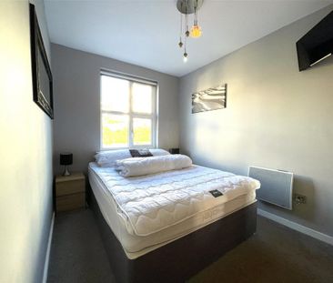 2 bedroom apartment to rent - Photo 3