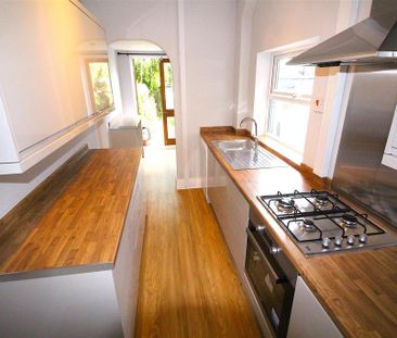 2 bedroom semi-detached house to rent - Photo 1