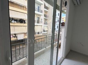 Studio/Γκαρσονιέρα για ενοικίαση - Νίκαια, - Φωτογραφία 4