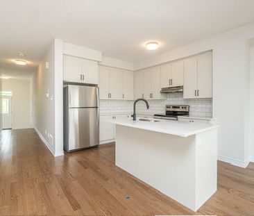 For Lease - 130 Main Halyard Lane, Fallowfield Rd South of Ottawa, ... - Photo 1