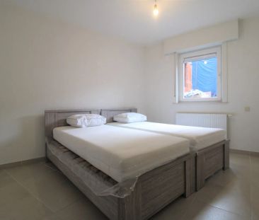Appartement met twee slaapkamers en autostaanplaats in centrum Roes... - Photo 4