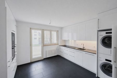 4 Zimmer, 94 m², 3. Stock - Photo 3