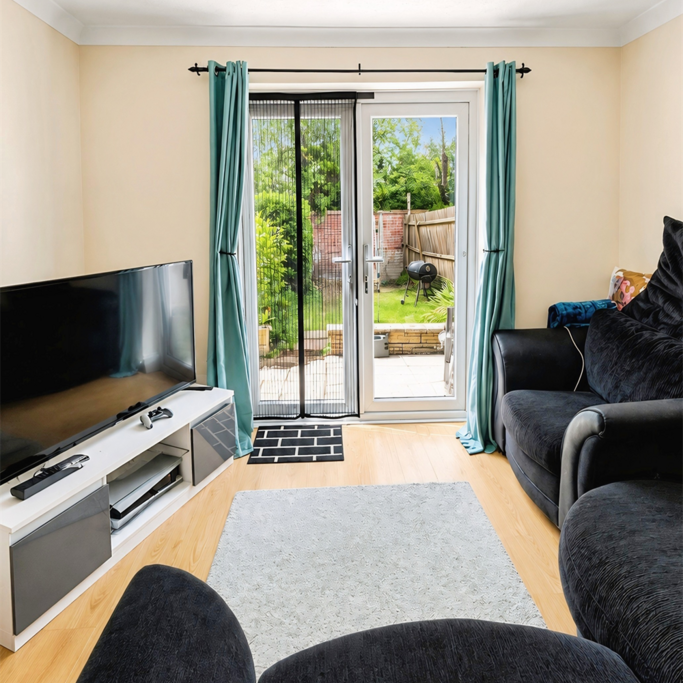 2 bedroom house to rent - Photo 1