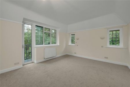 6 bedroom detached house to rent - Photo 4