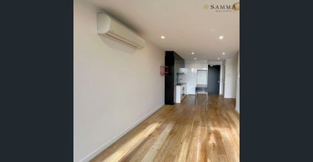 Hawthorn East Gem: Spacious 1BR/1BA with Secure Parking & Modern Vibes! - Photo 5