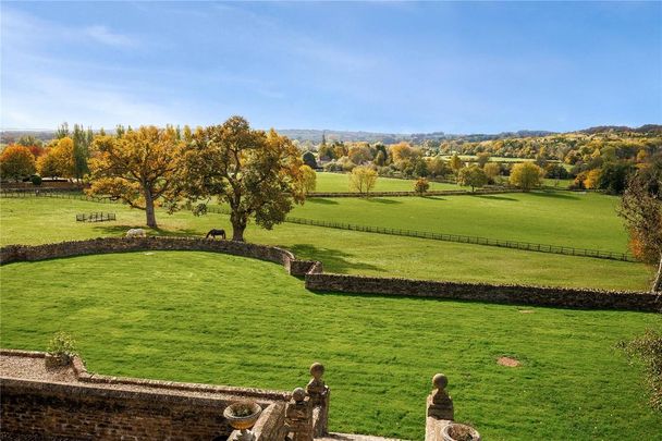 5 bedroom semi-detached house to rent - Photo 1