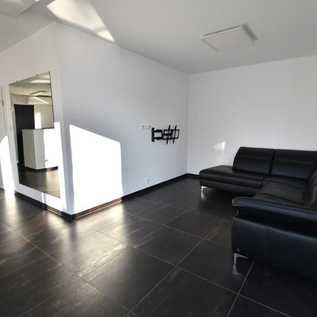 Zentral gelegene 2-Zimmer-Penthousewohnung in Fallersleben - Photo 1