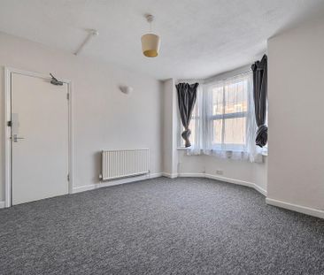 4 bedroom terraced house to rent - Photo 1