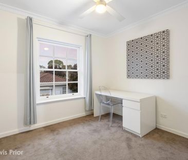 Convenient Townhouse Living in Sought-After Unley - Photo 4