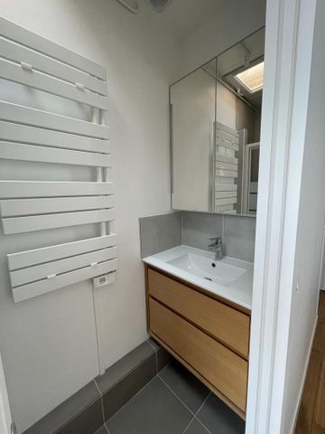 Location Appartement 3 pièces 50m² PARIS 12ème - Photo 3