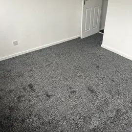 4 bedroom semi-detached house to rent - Photo 2