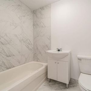 PROMO 1 Mois Gratuit - Studio Et 2 1/2 - Photo 3