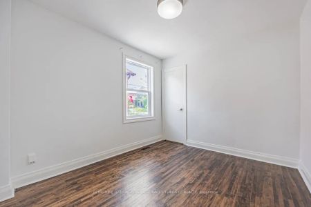 Detached Home For Lease | E8469718 - Photo 3